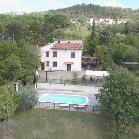 Il Diacciarello Apartment Gabbro Екстериор снимка